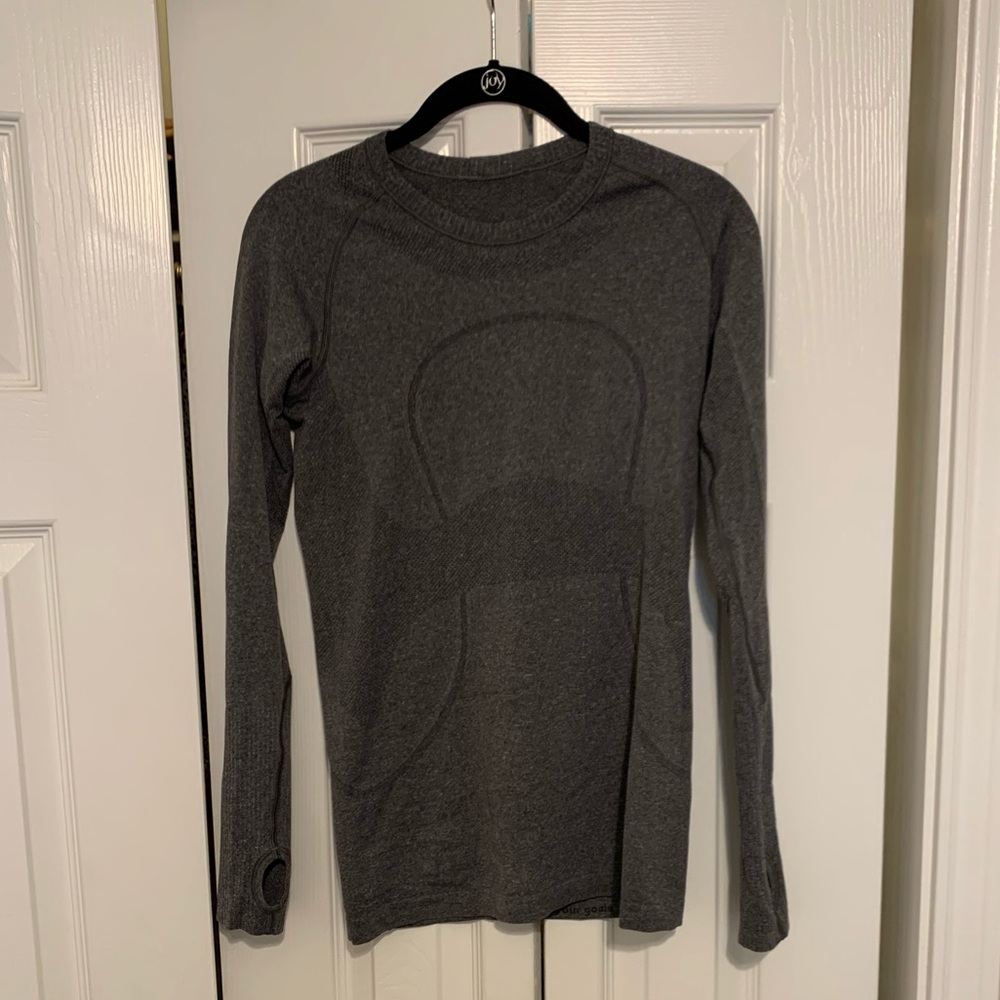 Lululemon swiftly tech long sleeve